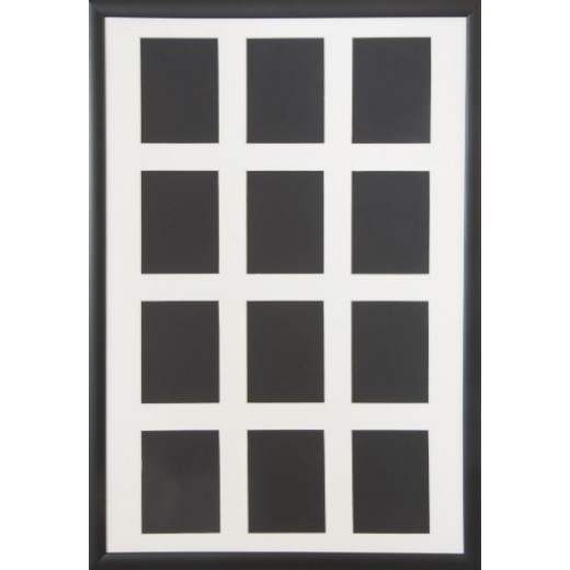 Års ramme 40x60 cm passepartout med 12 stk. 9x12 huller
