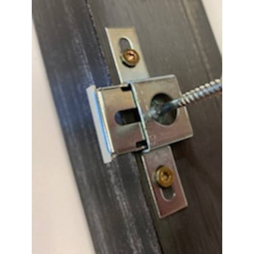 beslagtilvggeogskrvggespringlockstmed2stk-312