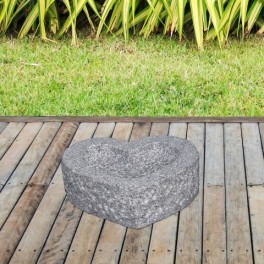Fuglebad i grå granit. 25x25 cm. Materiale: granit (håndbearbejdet)