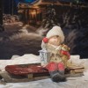 Julefigurer - Dreng med bjørn og LED lanterne